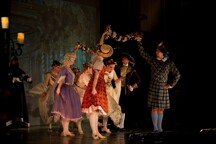 Carovnagirlanda(fotoTerezaHruba)2.jpg - Čarovná girlanda (foto Tereza Hrubá)