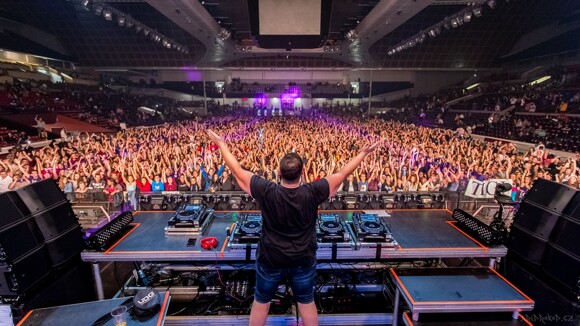 dj%282%29.jpg