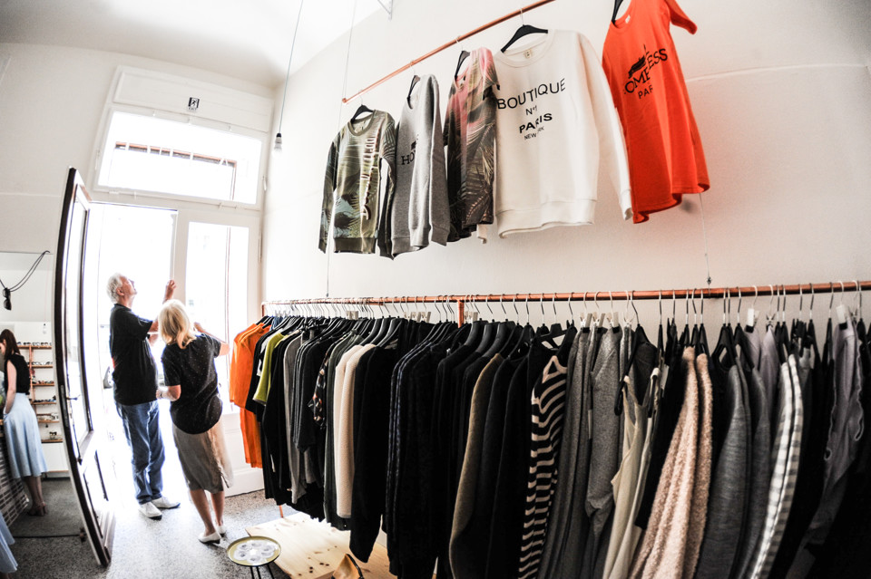 Laluce_opening-5.jpg - La Luce