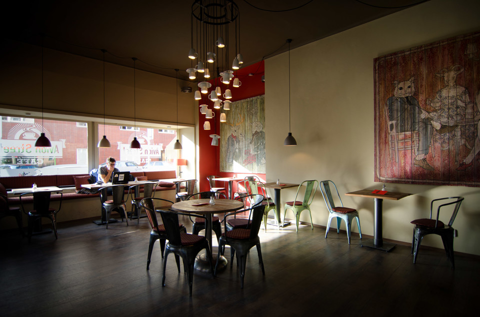 DSC_5897.jpg - Avion Street Café