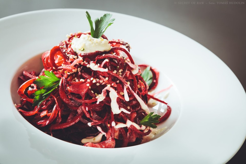 repovespagetysezelim.jpg - Řepové špagety se zelím