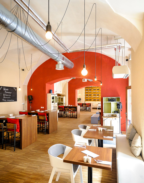 Epopey-Web_www.klapper.cz.jpg - Moderní restaurace Epopey