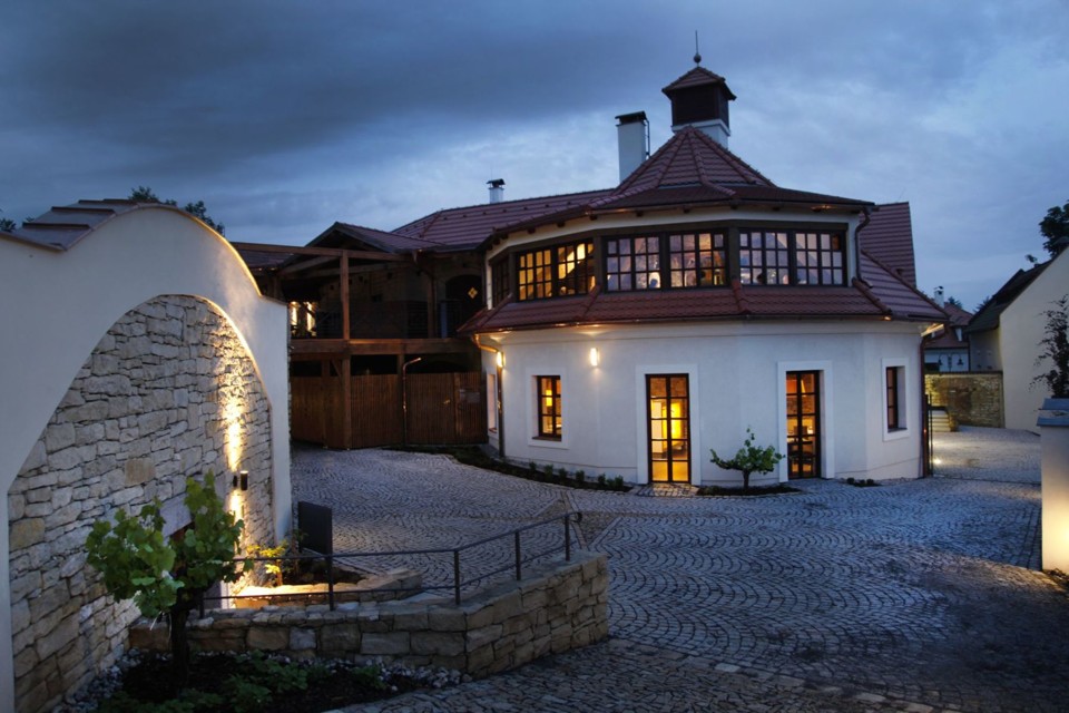 Salabkavecer1.jpeg - Restaurace Salabka