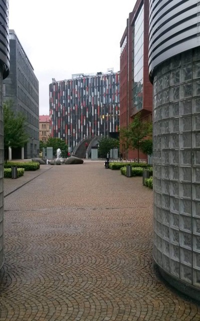 Businessdistrict.jpg - Business district (foto: Petr Ryska)