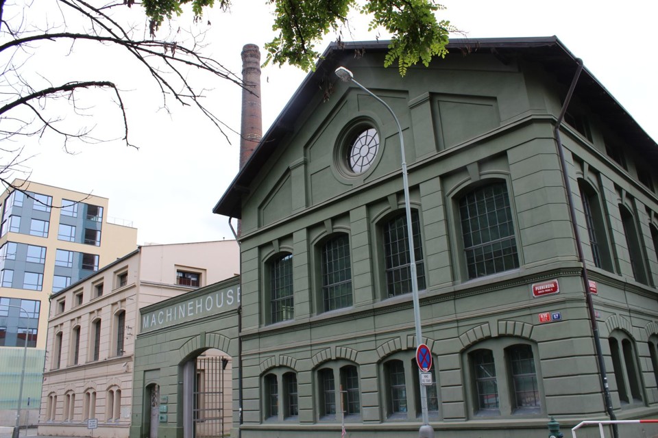 Krasnezrenovovanastaraindustrialniarchitektura.jpg - Krásně zrenovovaná stará industriální architektura (foto: Petr Ryska)