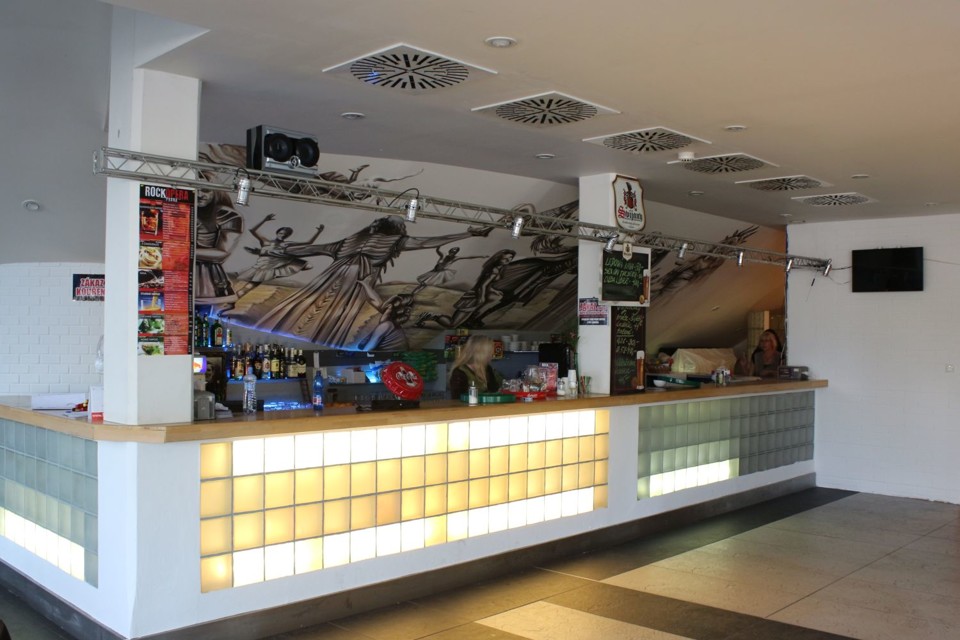 RecepcevRockopere.jpg - Recepce v RockOpeře Praha (foto: Petr Ryska)