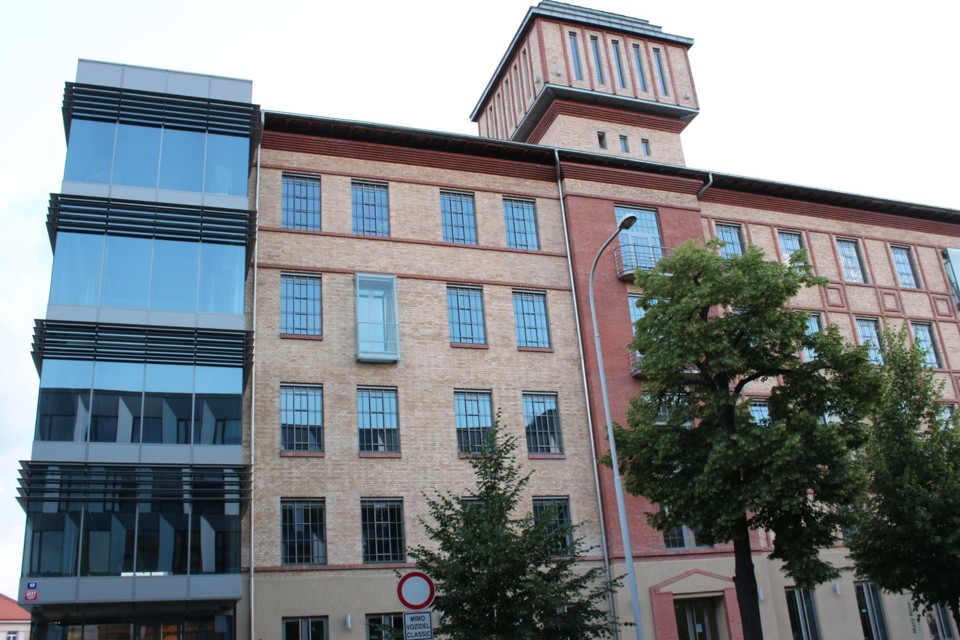 byvparnimlyn2.jpg - Bývalý parní mlýn (foto: Petr Ryska)