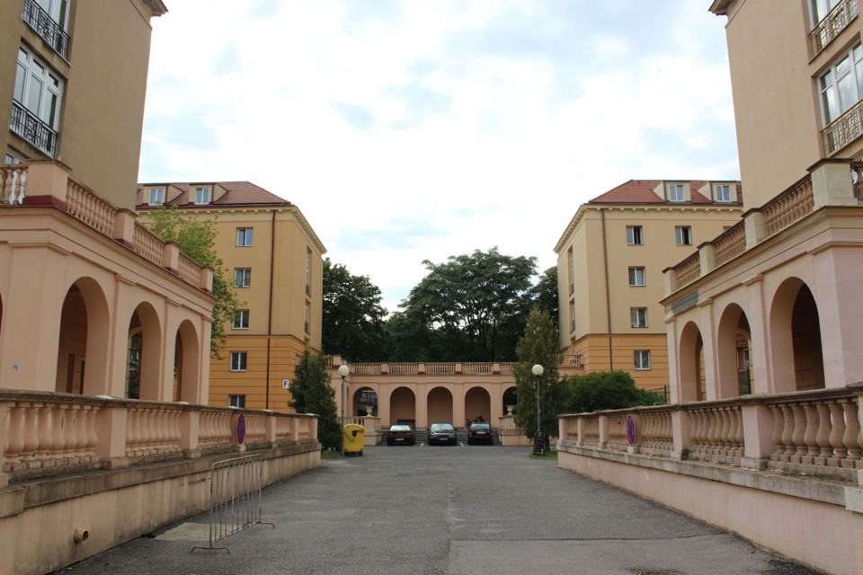 KolejePodoli.jpg - Koleje Podolí (foto: Petr Ryska)