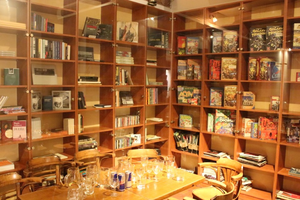 krasnyztratyknihovna.jpg - Knihovna v Krásných ztrátách (foto: Petr Ryska)