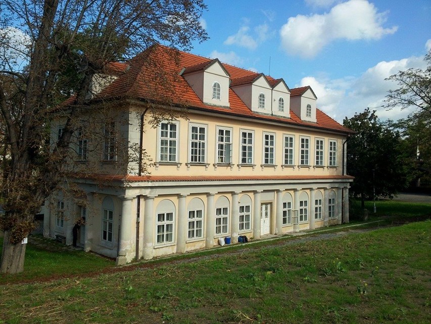 VilaStvanice.jpg - Vila Štvanice