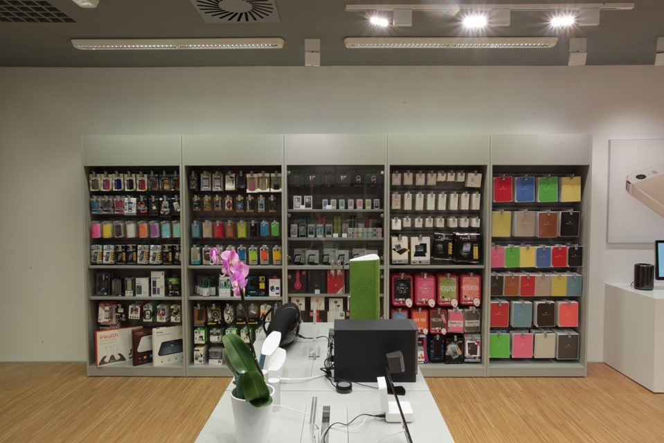 iWant2.jpeg - iWant Můstek