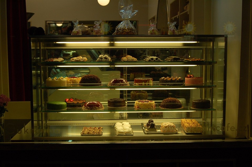 cukrarna3.jpg - Ekhartova cukrárna (foto: archiv podniku)