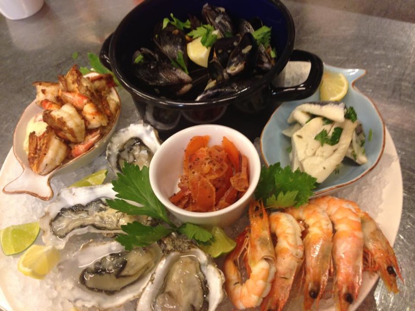 dutchpub2.jpg - Dutch Pub