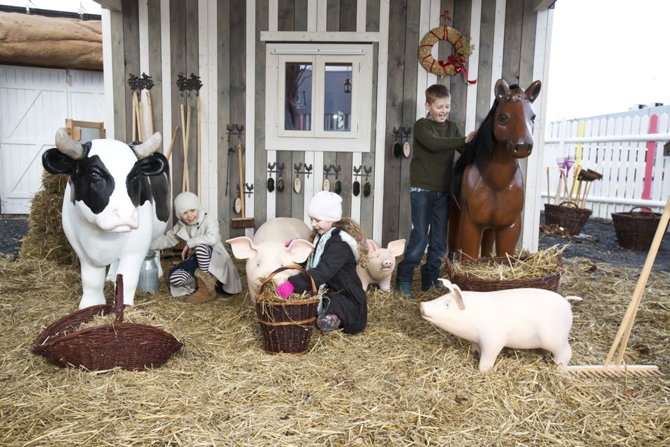 creativeworld1.jpg - 