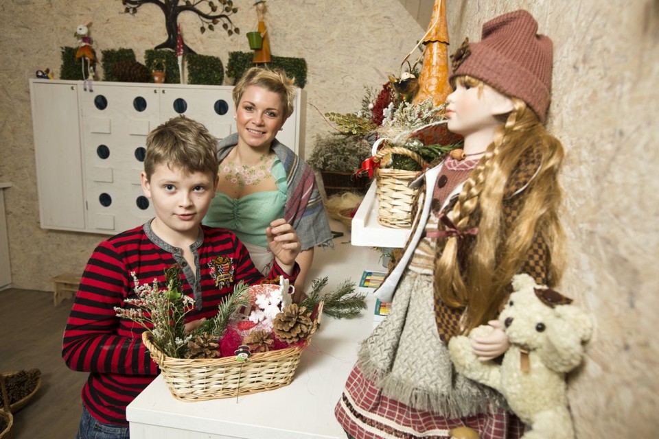 creativeworld2.jpg - 