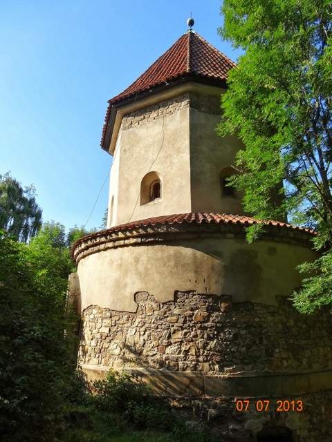 MalaKajetanka(rotunda).jpg - Malá Kajetánka (foto: Petr Ryska)