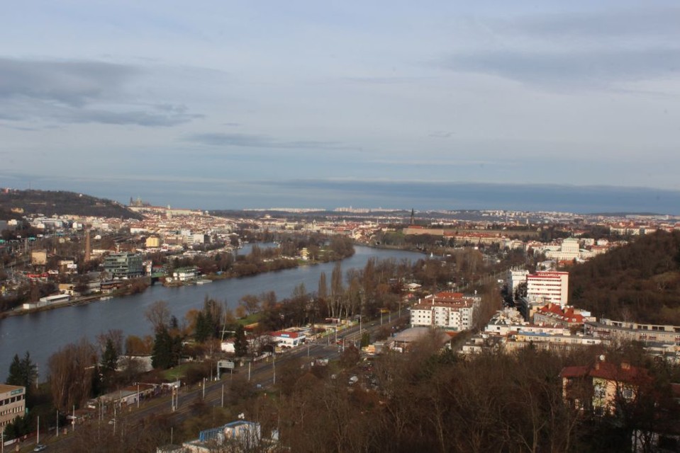 Vyhledzbranickeskaly.jpg - Výhled z Branické skály (foto: Petr Ryska)