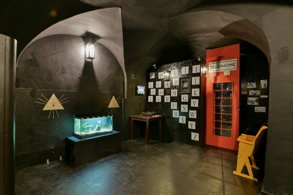 room.jpg - Na vyluštění šifer máte většinou hodinu (foto: The Room)