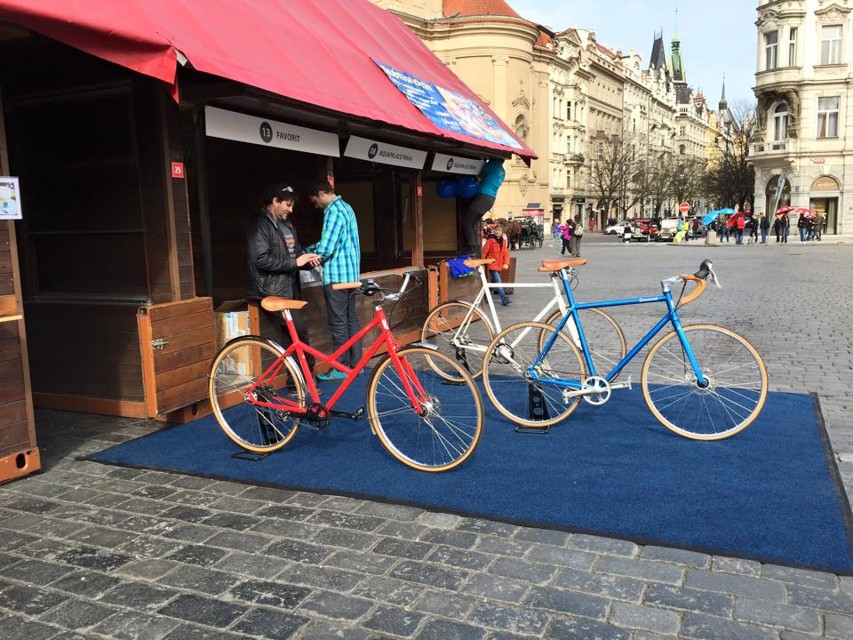 prezentace na Staroměstském náměstí - prezentace na Staroměstském náměstí