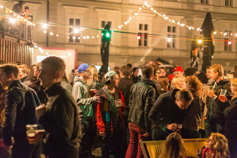 cont.jpg - Containall