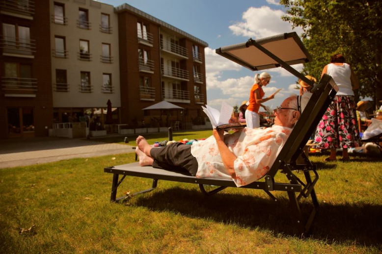 Terapeutická pláž v Alzheimercentru Průhonice