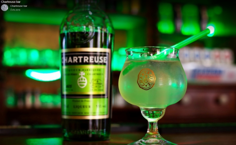 Chartreuse Bar
