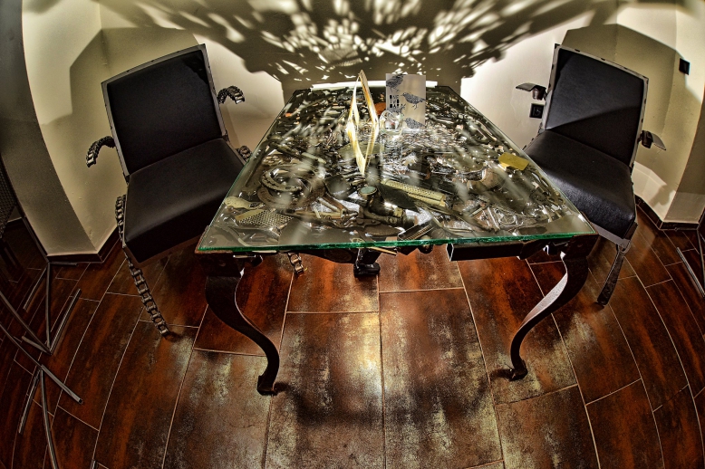 Onetwobar & Gallery