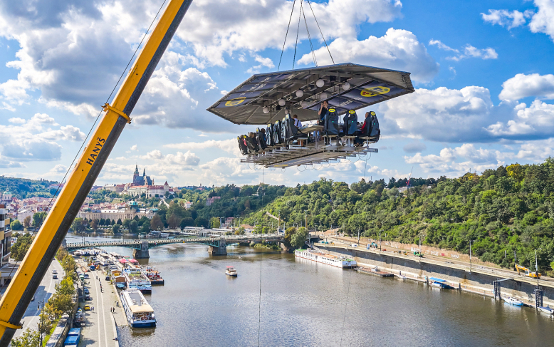 Dinner in the Sky