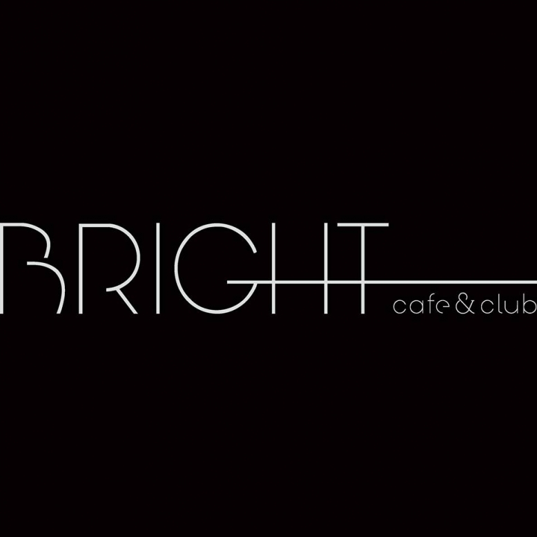 Bright cafe&club