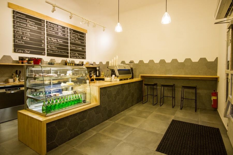 New Chapter Café
