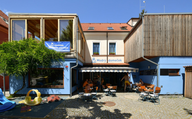 Kavárna Modrý domeček