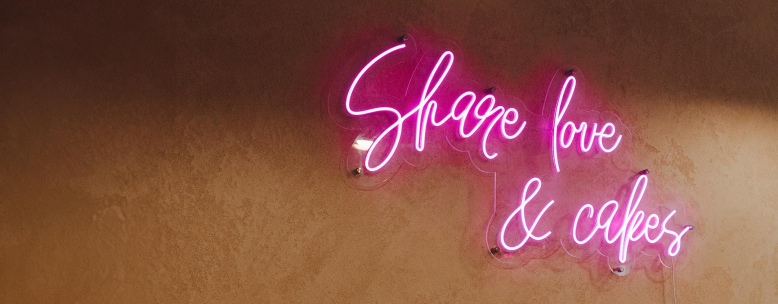 Share Sweet & Wine Bar