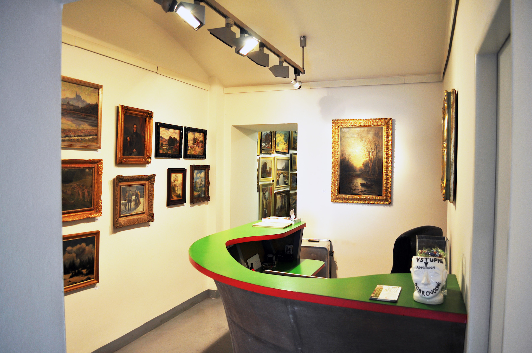 Aukční síň Vltavín