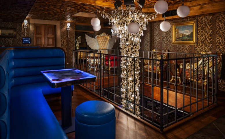 Zlatý Strom Bar & Klub