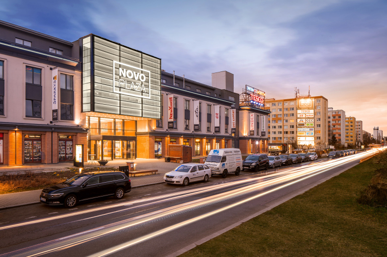 Obchodní centrum Novo Plaza