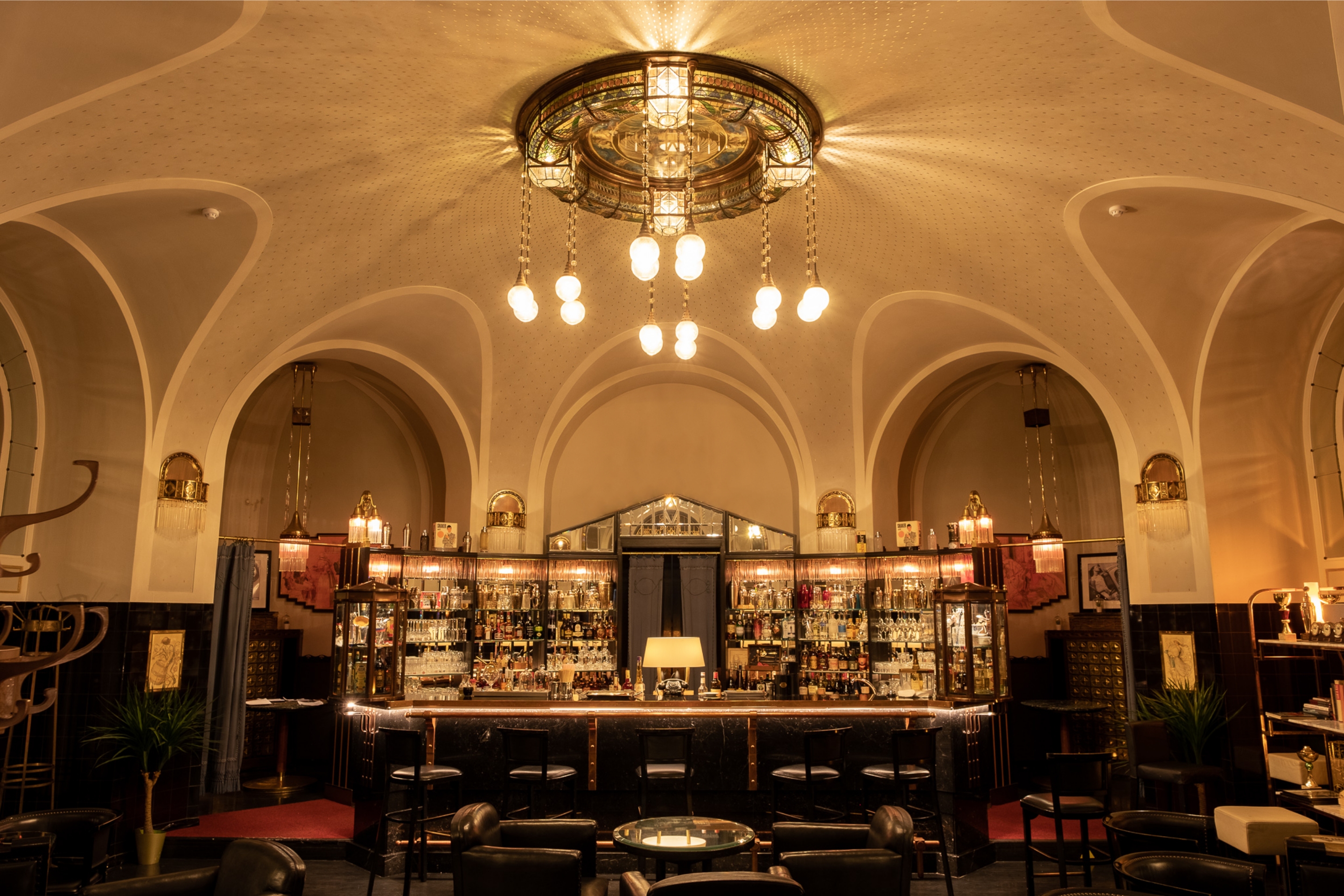 Americký bar v Obecním domě