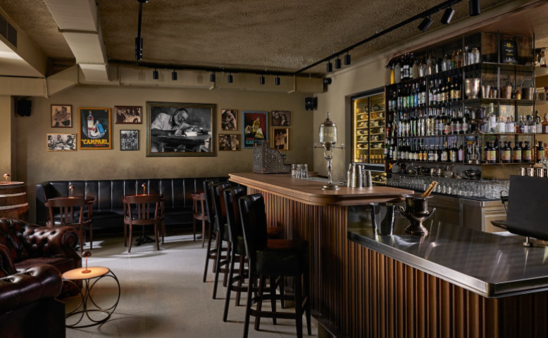 Hemingway Bar