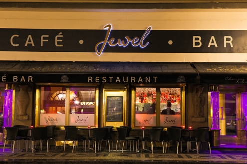 Jewel Café bar