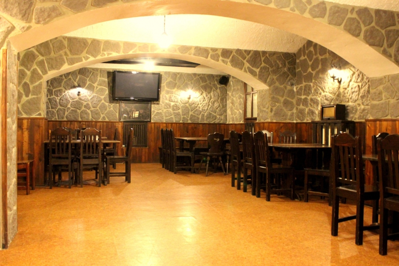 Riders Pub / Excalibur