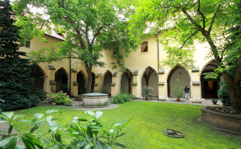 Poselství minoritů v srdci Prahy