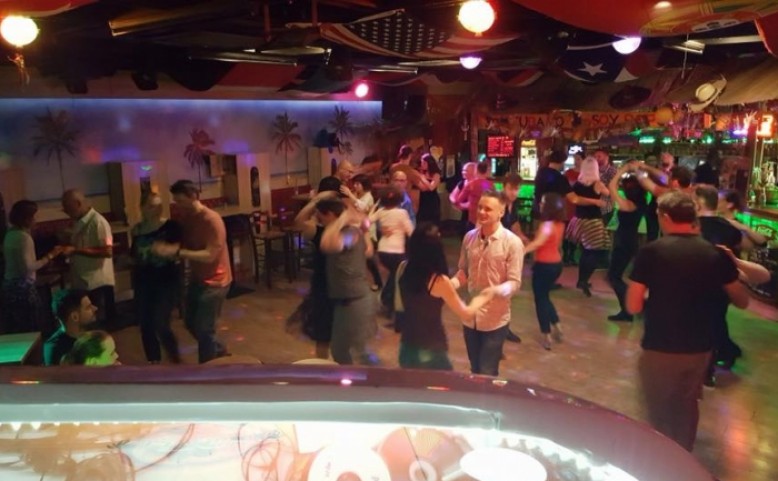 Silvestrovská salsa party