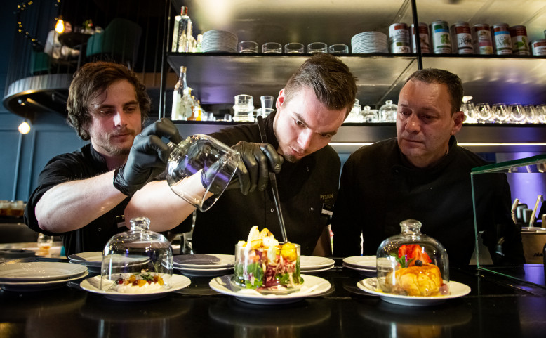 Degustační menu s neomezenou konzumací vybraných nápojů