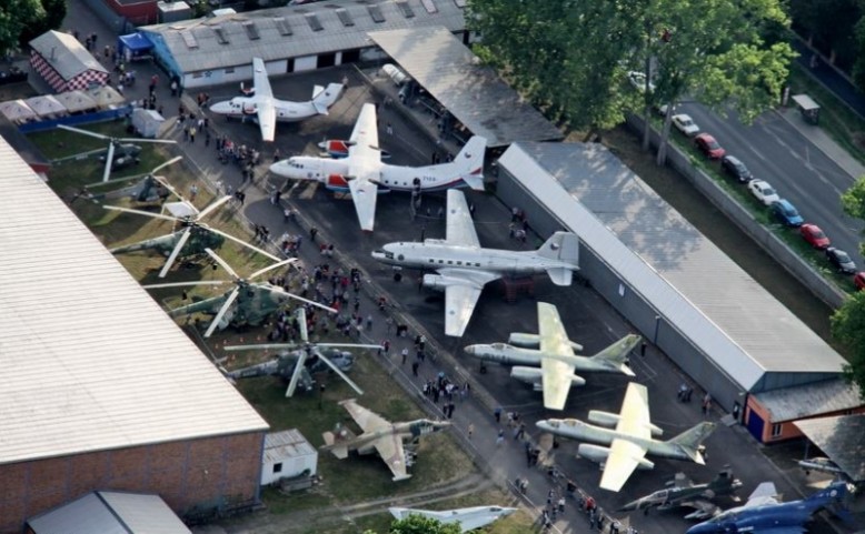 Otevření leteckého muzea Kbely do nové výstavní sezóny