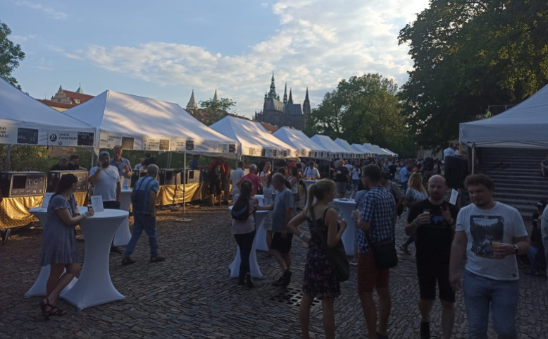 Festival minipivovarů na Pražském hradě 2023