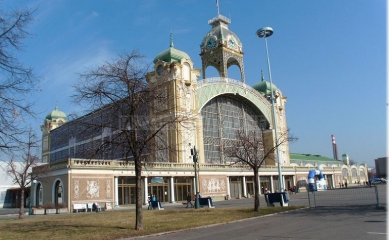 Big Jumping Party Prague - Fashion