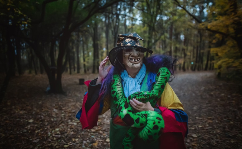 Noční strašidelný les Hostivařský lesopark