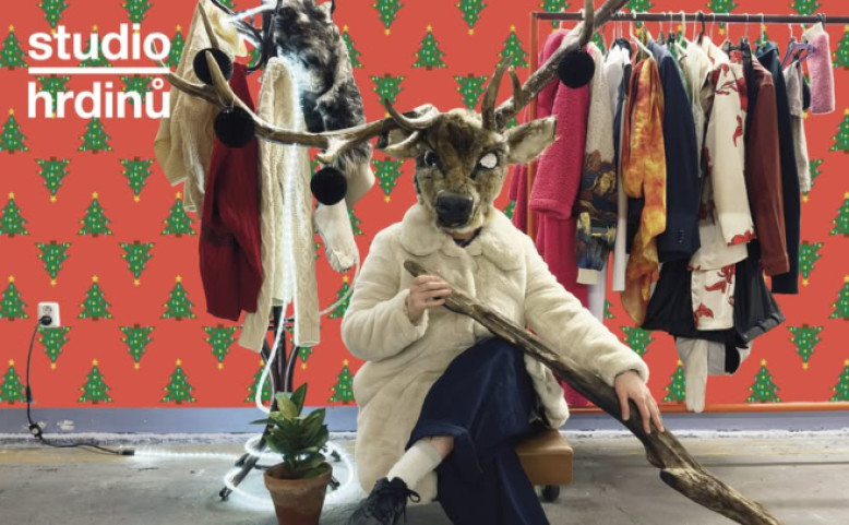 Vánoční bazar Studia Hrdinů