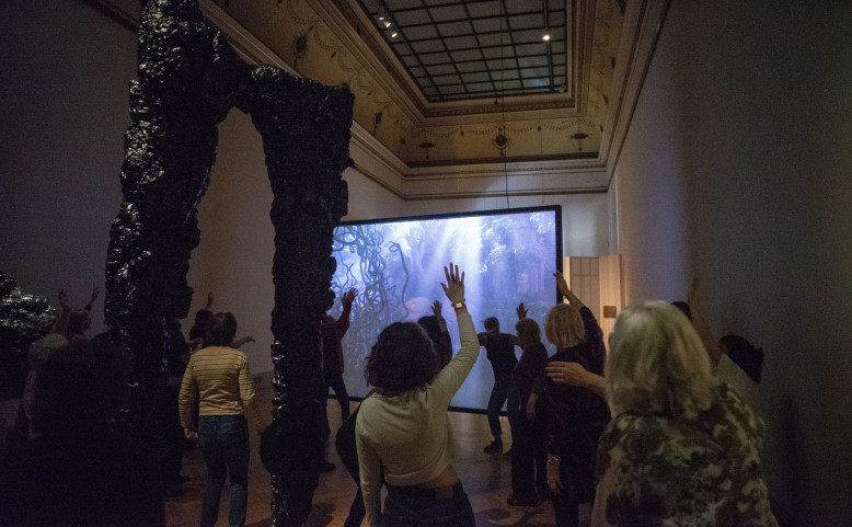 Lekce tance ve výstavě s DanceConnected