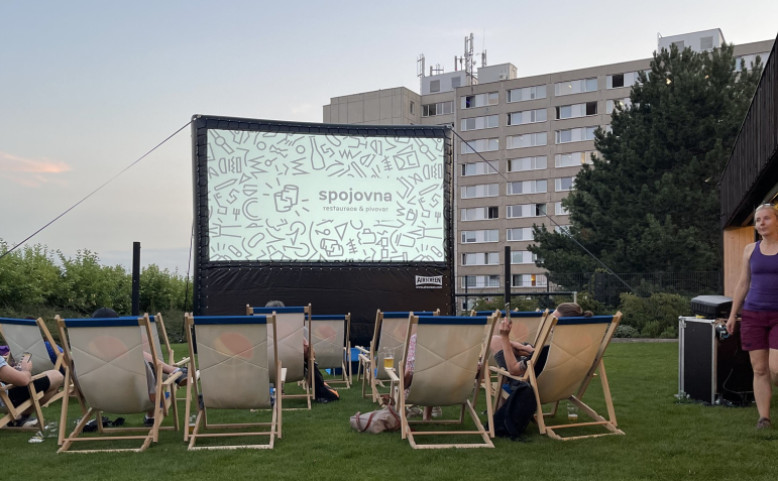 Letní kino ve Spojovně - Neporazitelní