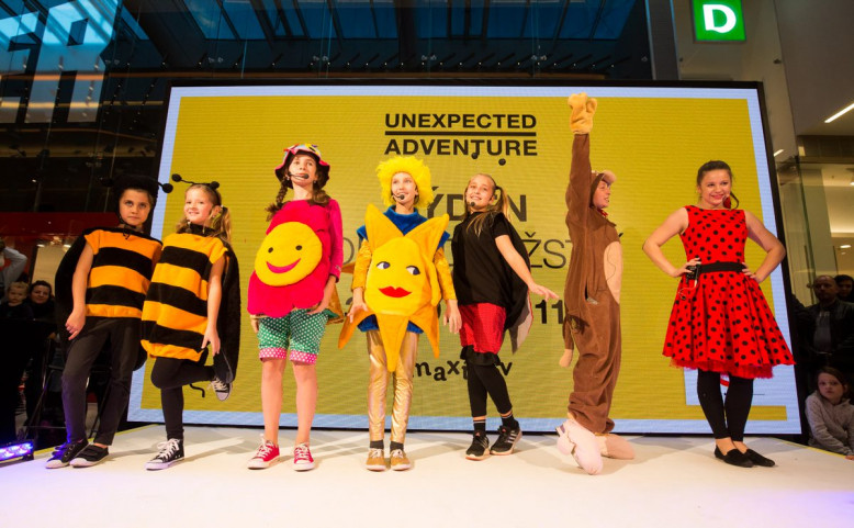 Zpátky do školy s MAXÍKEM a youtuberkou Andy Coconut